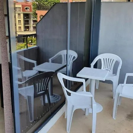 Boomerang Residence Слънчев бряг