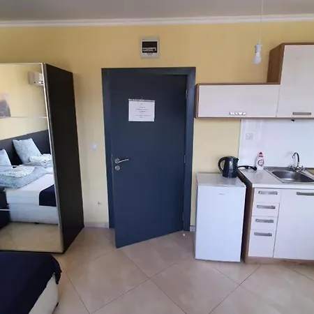 Boomerang Residence Апартамент Слънчев бряг